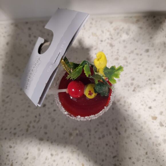 Wondershop Glass Bloody Mary Cocktail Christmas Tree Ornament  NWT - Picture 3 of 3